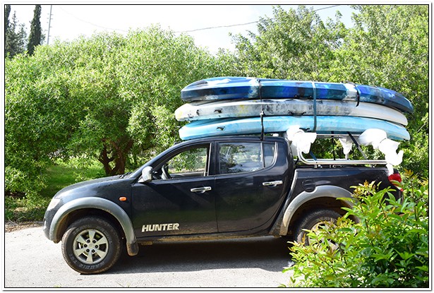 Marlin-Kayak-Loaded-On-Car